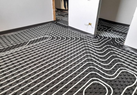 Plancher chauffant, les avantages qui vont révolutionner votre confort